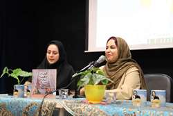 نشست ادبی «دو پنجره» با بررسی و نقد کتاب «آسمان از همیشه آسمان‌تر است» در کانون استان اردبیل برگزار شد