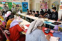 کودکان پارس‌آبادی دوستی با زمین را نقاشی کردند